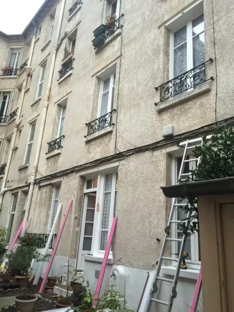Comment remplacer le moteur d’un volet roulant ?
